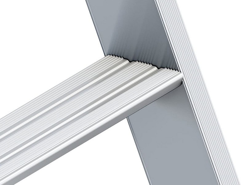 Layher Stufenstehleiter 1064 Detail Stufe