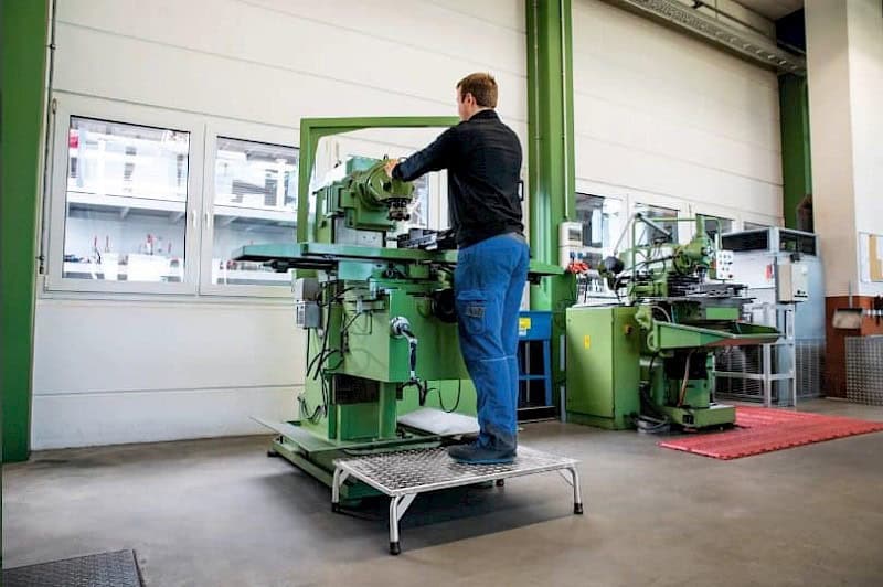 Munk Arbeitspodest 50032 im Einsatz