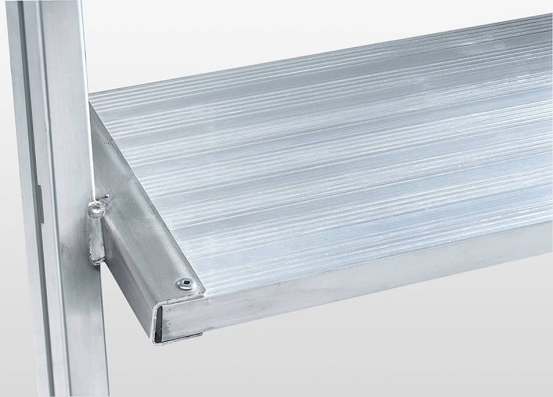 Munk Podesttreppe beidseitig begehbar Stufe Detail